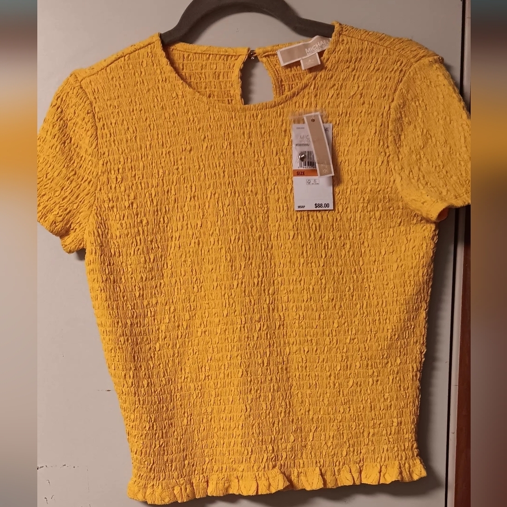 MichaelMichael Kors,Smocked Crew Neckline Cap Sleeve Cropped Tee Shirt Small NWT